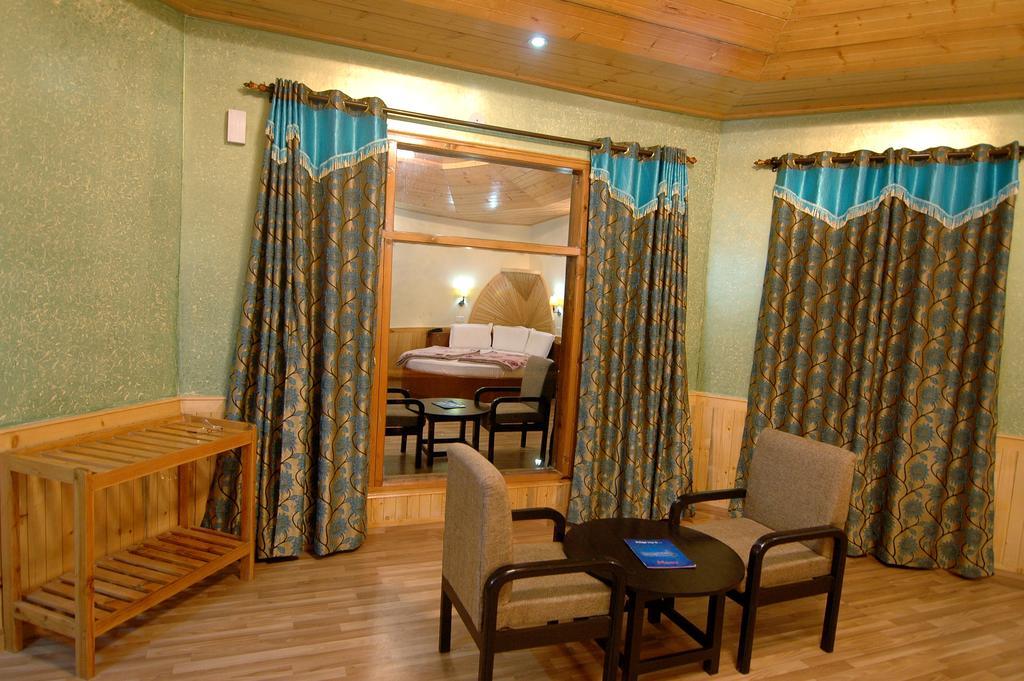 Village Live In Resort Chail Exterior foto